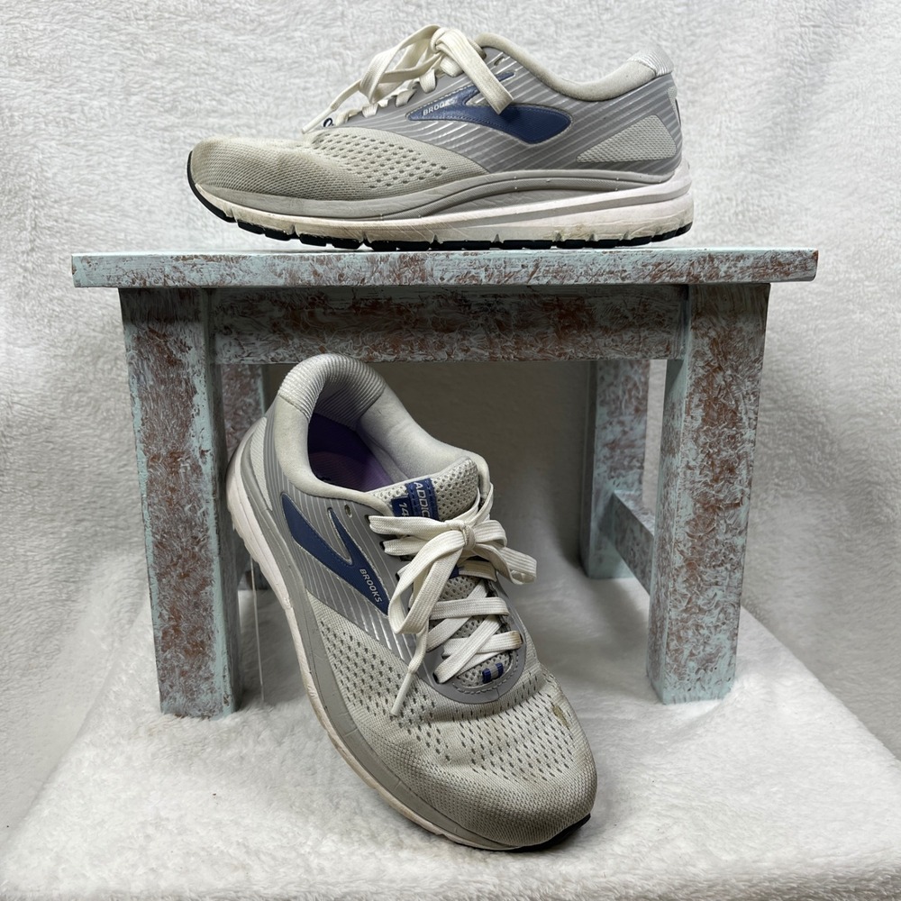 Brooks Addiction 14 Women's Gray Wide‎ D Running Shoes Size 7.5